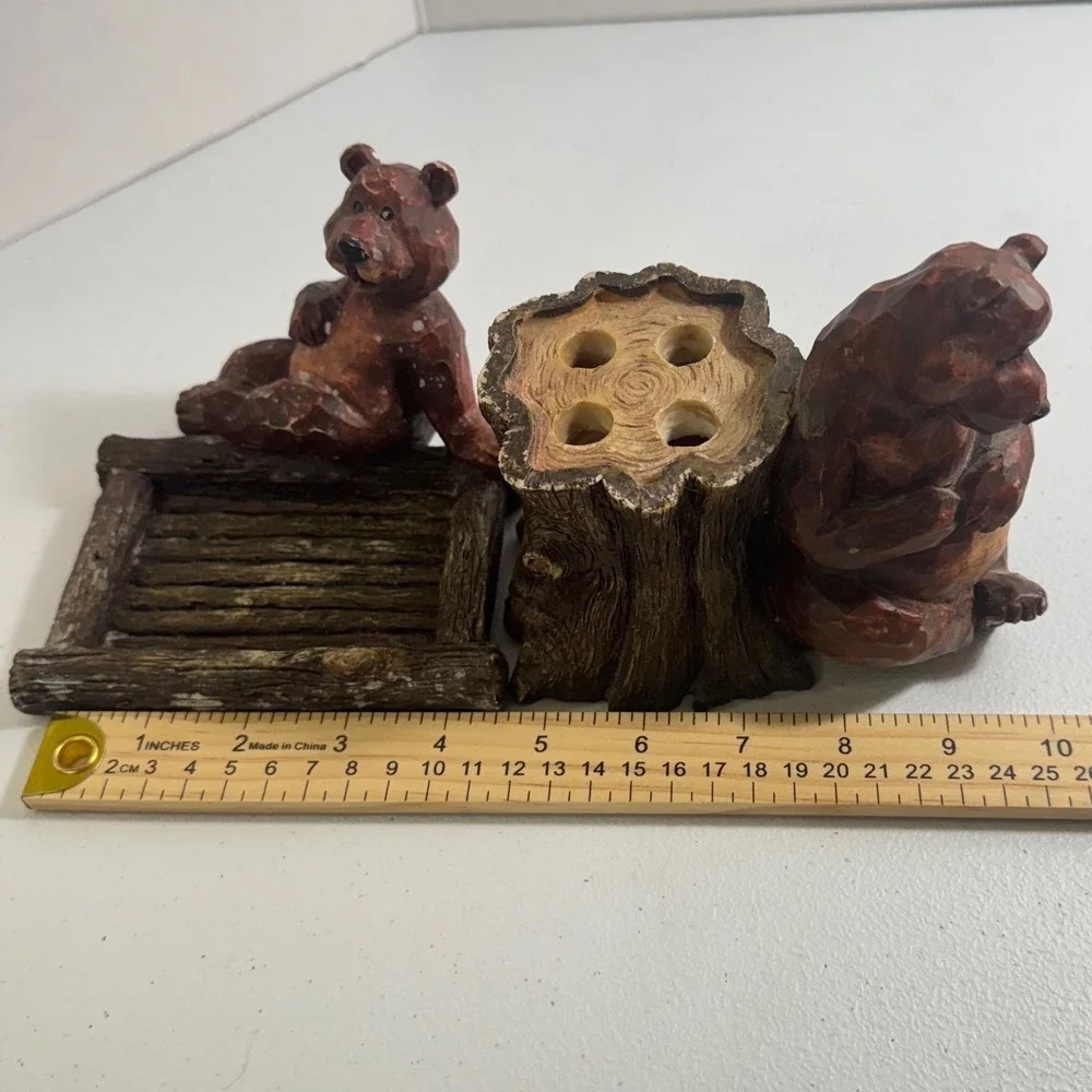 VTG Rustic wooden Bear Bathroom ART Toothbrush Soap holders Bear Tree Carved set